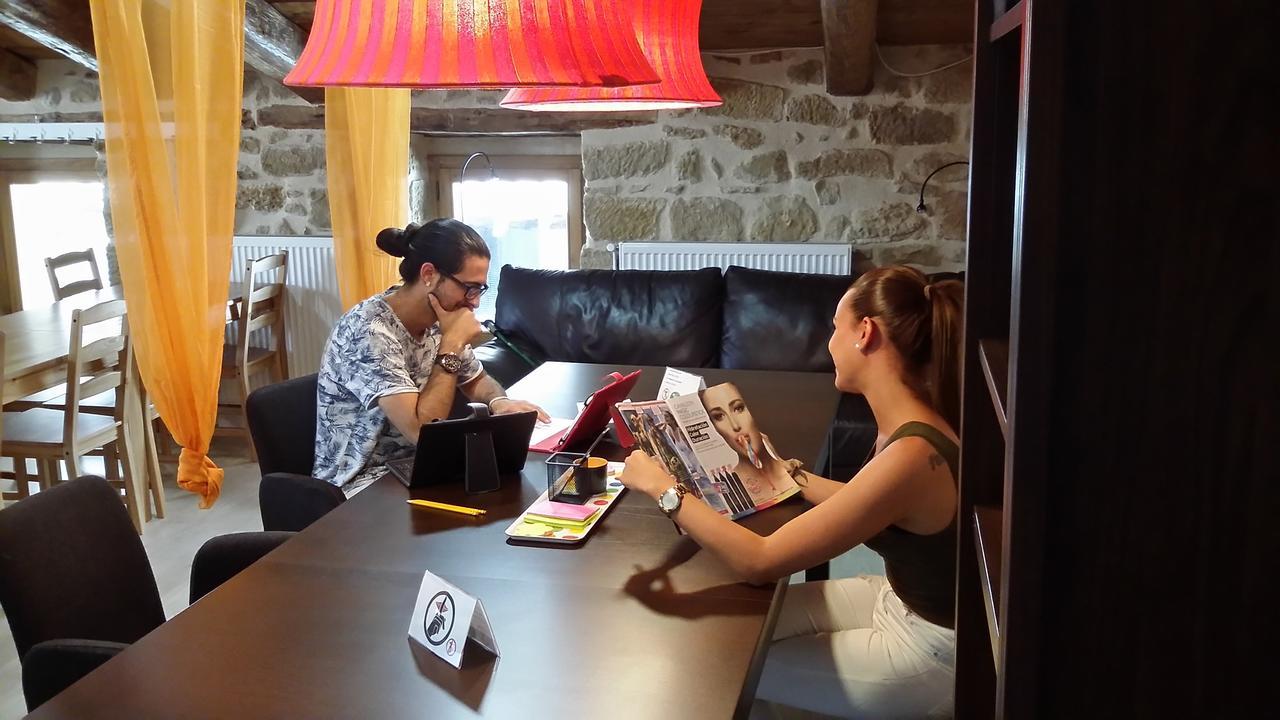 Albergue Valderrobres Auto Check-In エクステリア 写真