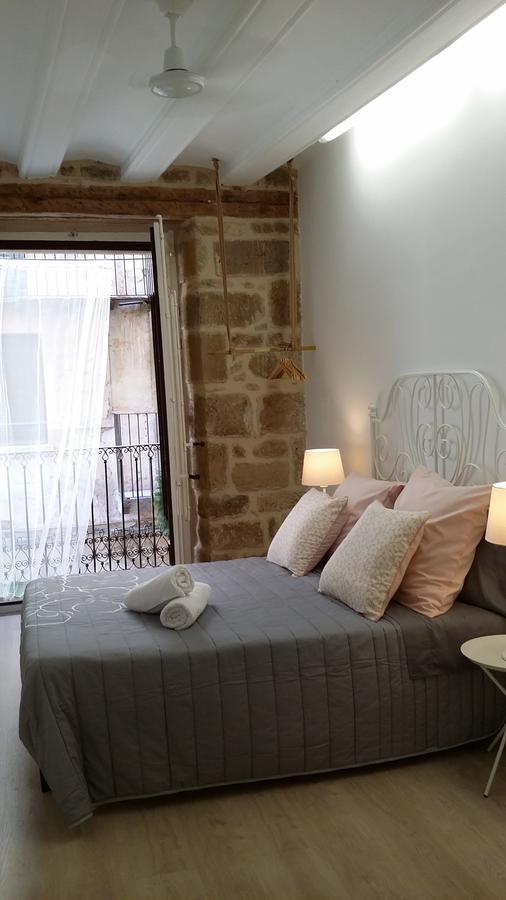 Albergue Valderrobres Auto Check-In エクステリア 写真