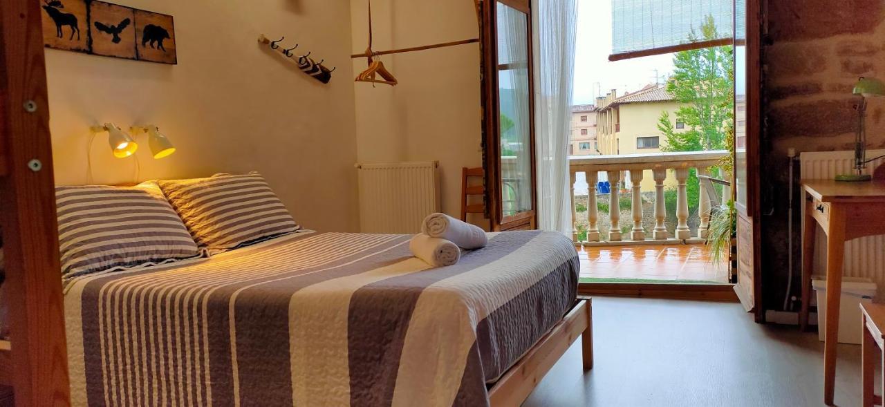 Albergue Valderrobres Auto Check-In エクステリア 写真